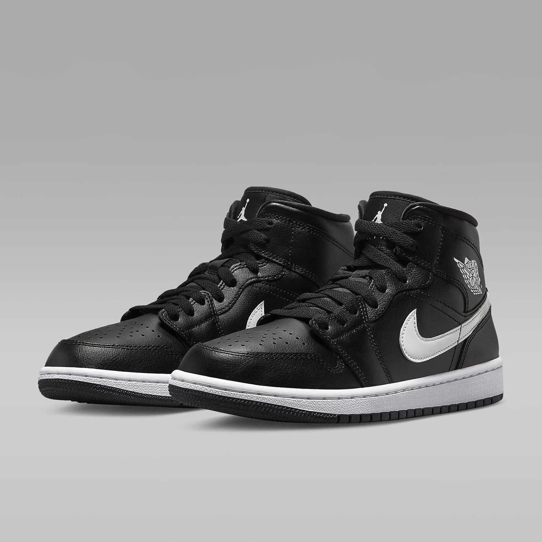 Mezczyzni Nike Buty Cyberponiedzialku | Air Jordan 1 Mid