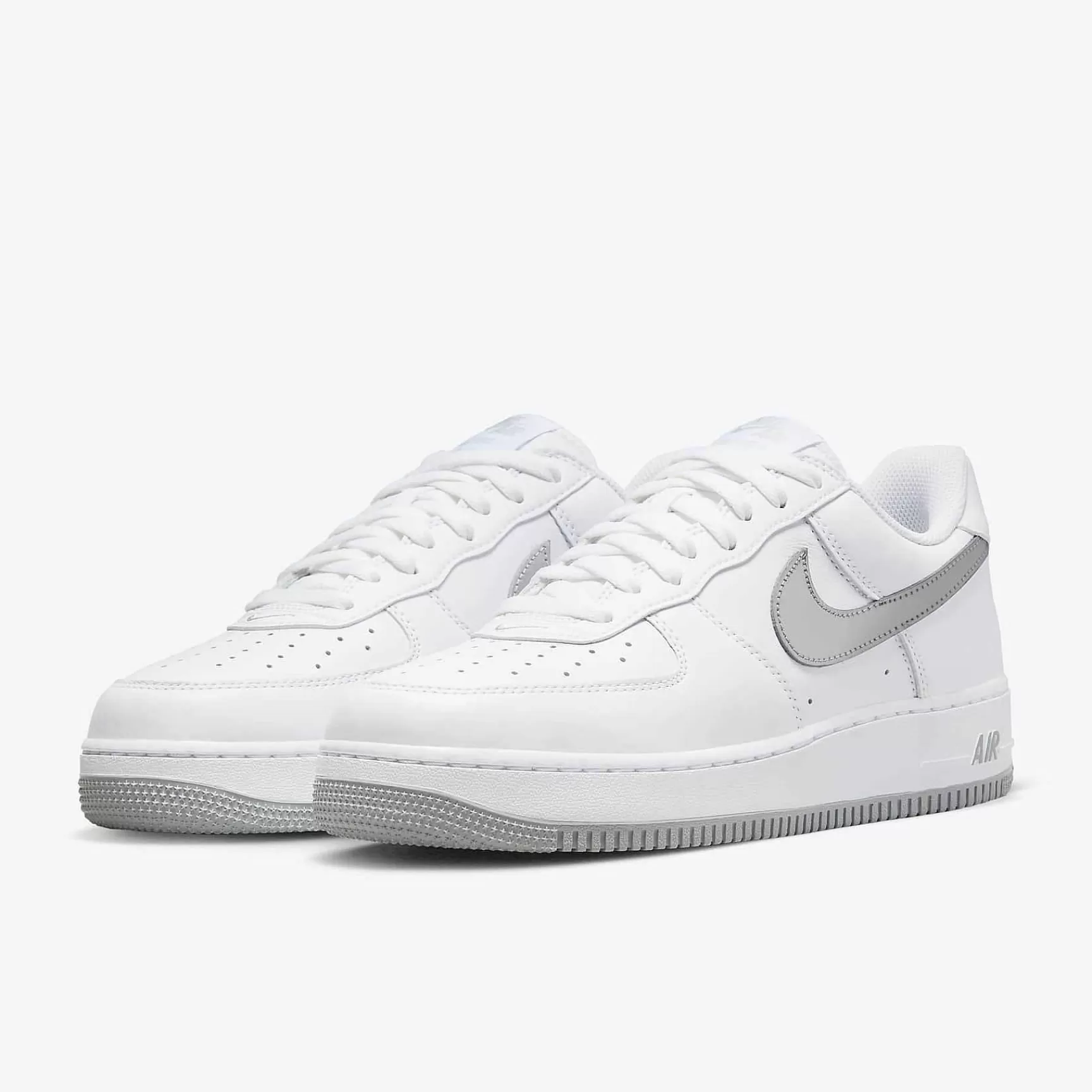 Mezczyzni Nike Buty Cyberponiedzialku | Air Force 1 Niskie Retro