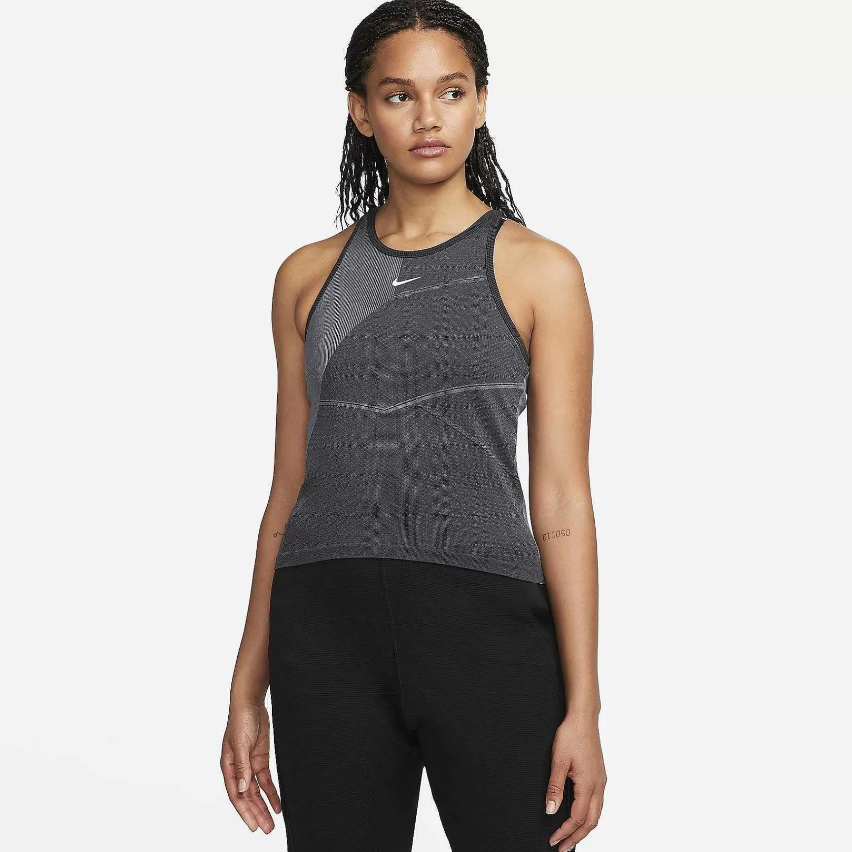 Kobiety Nike Topy I T-Shirty | Dri-Fit Adv Aura