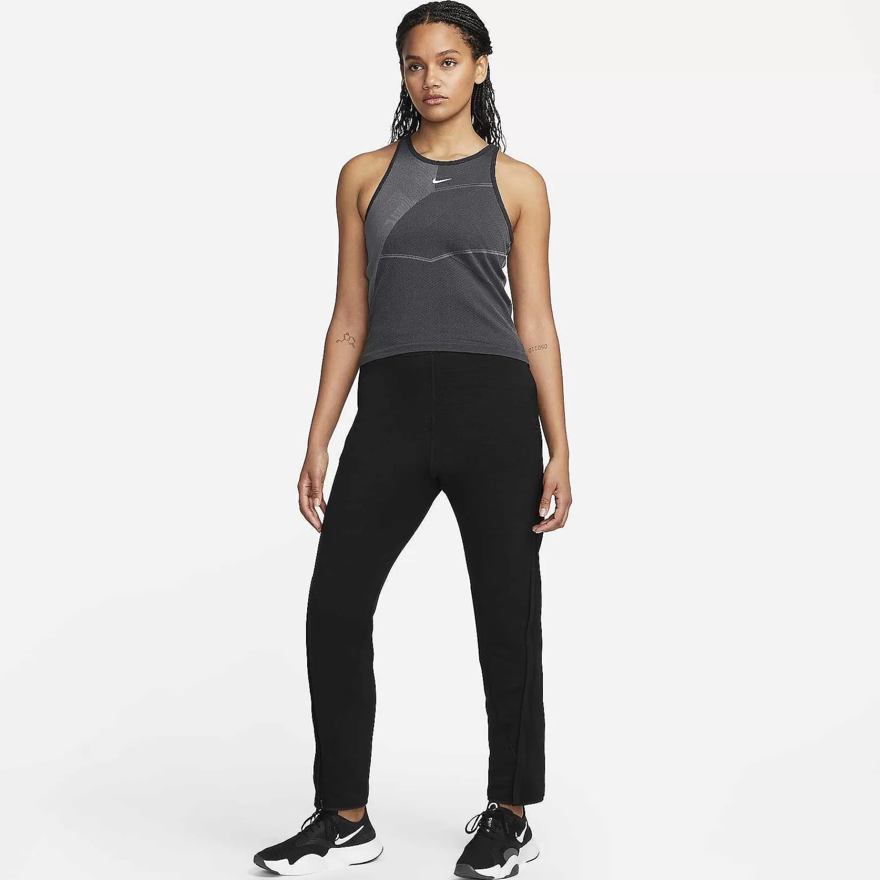 Kobiety Nike Topy I T-Shirty | Dri-Fit Adv Aura