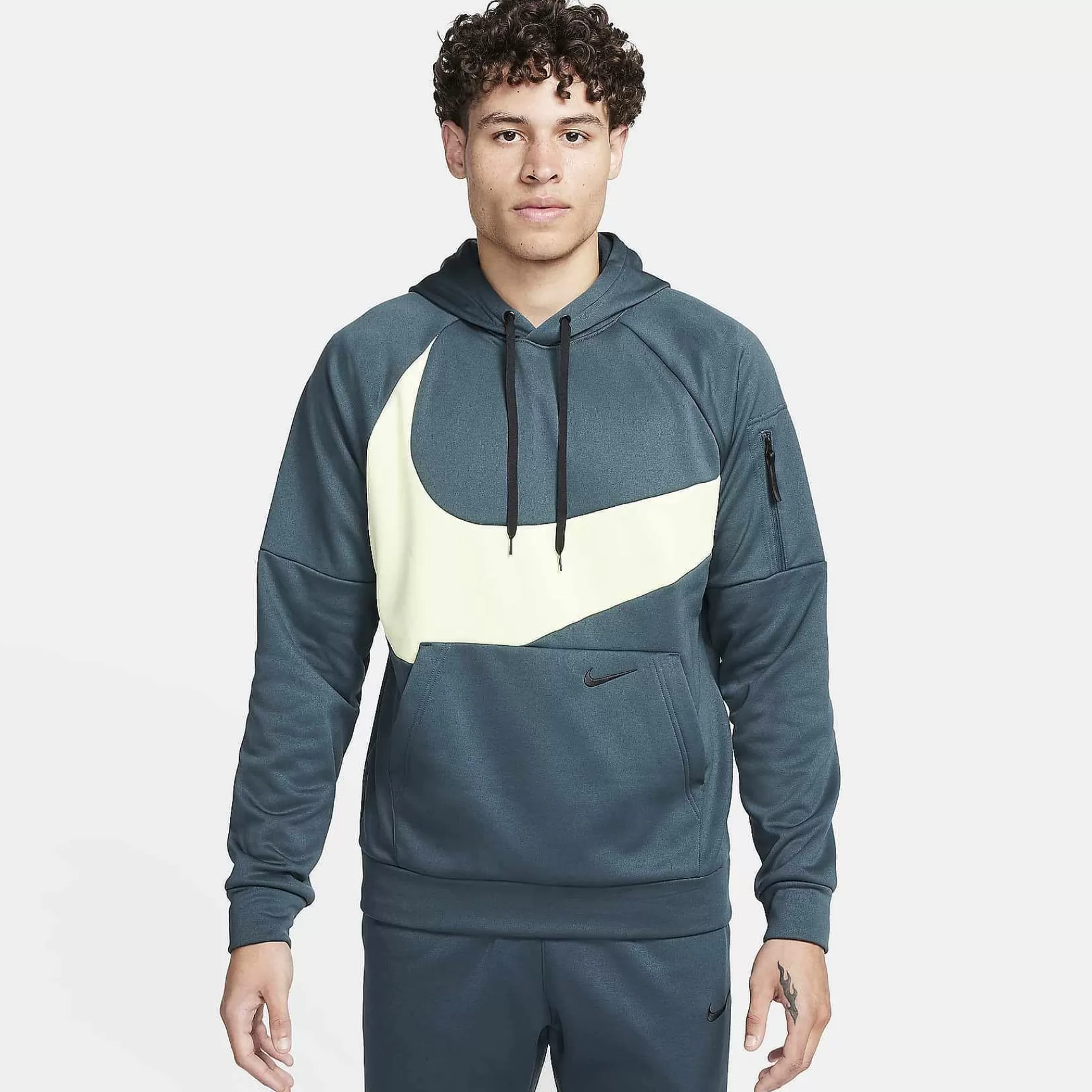 Mezczyzni Nike Pasujace Zestawy | Solo Swoosh