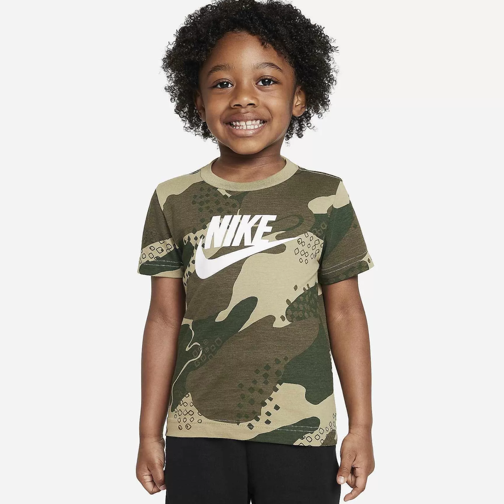 Dzieci Nike Topy I T-Shirty | Podstawowa Koszulka Club Seasonal Camo